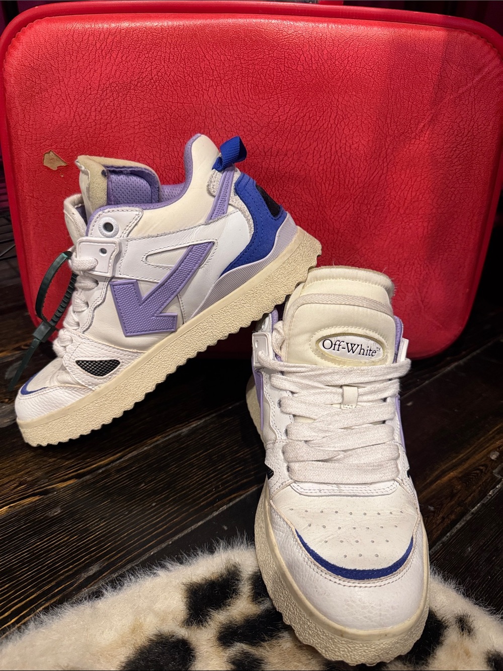 Off-White Cream and Purple Low-Top Sneakers